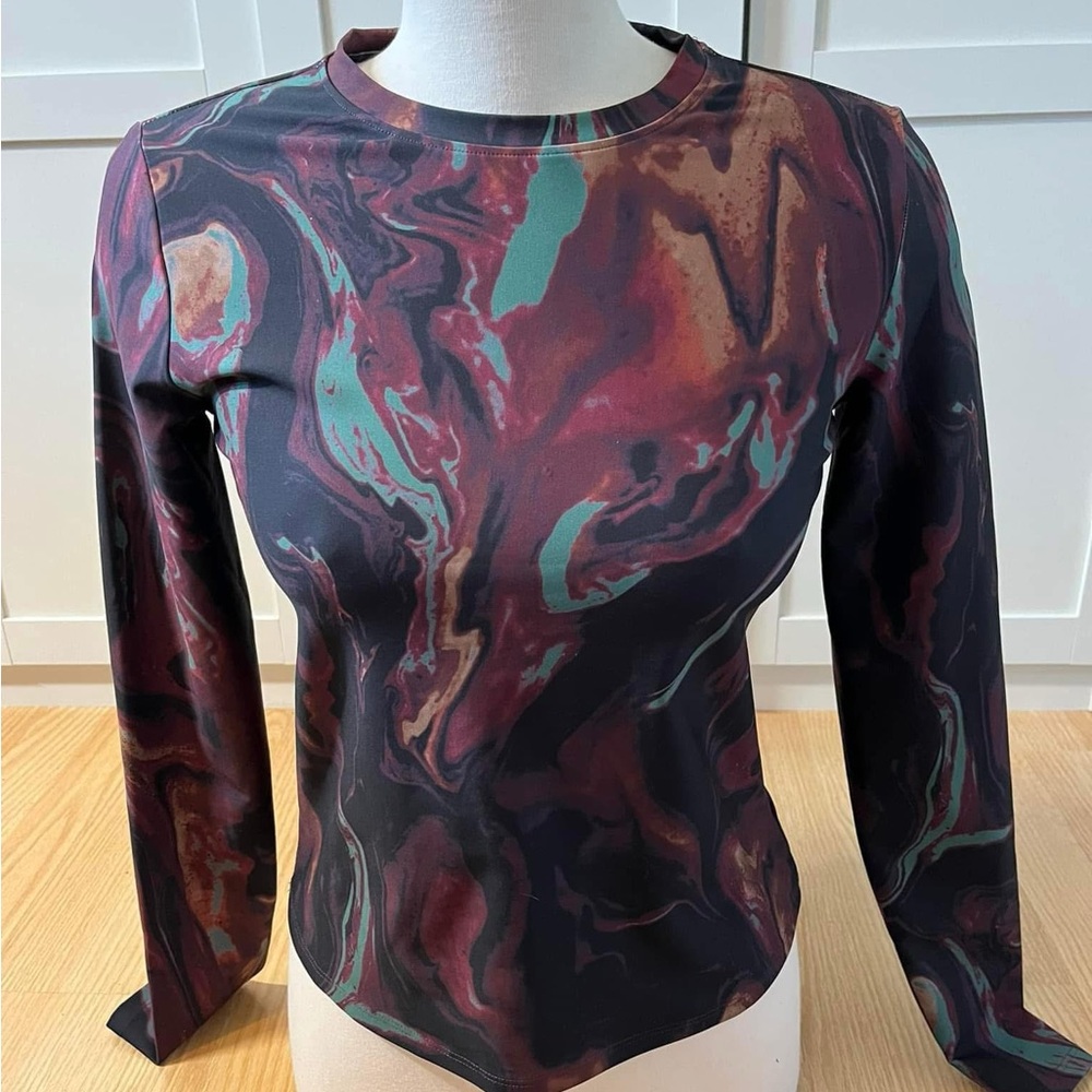 Abstract Patterned Long Sleeve Top